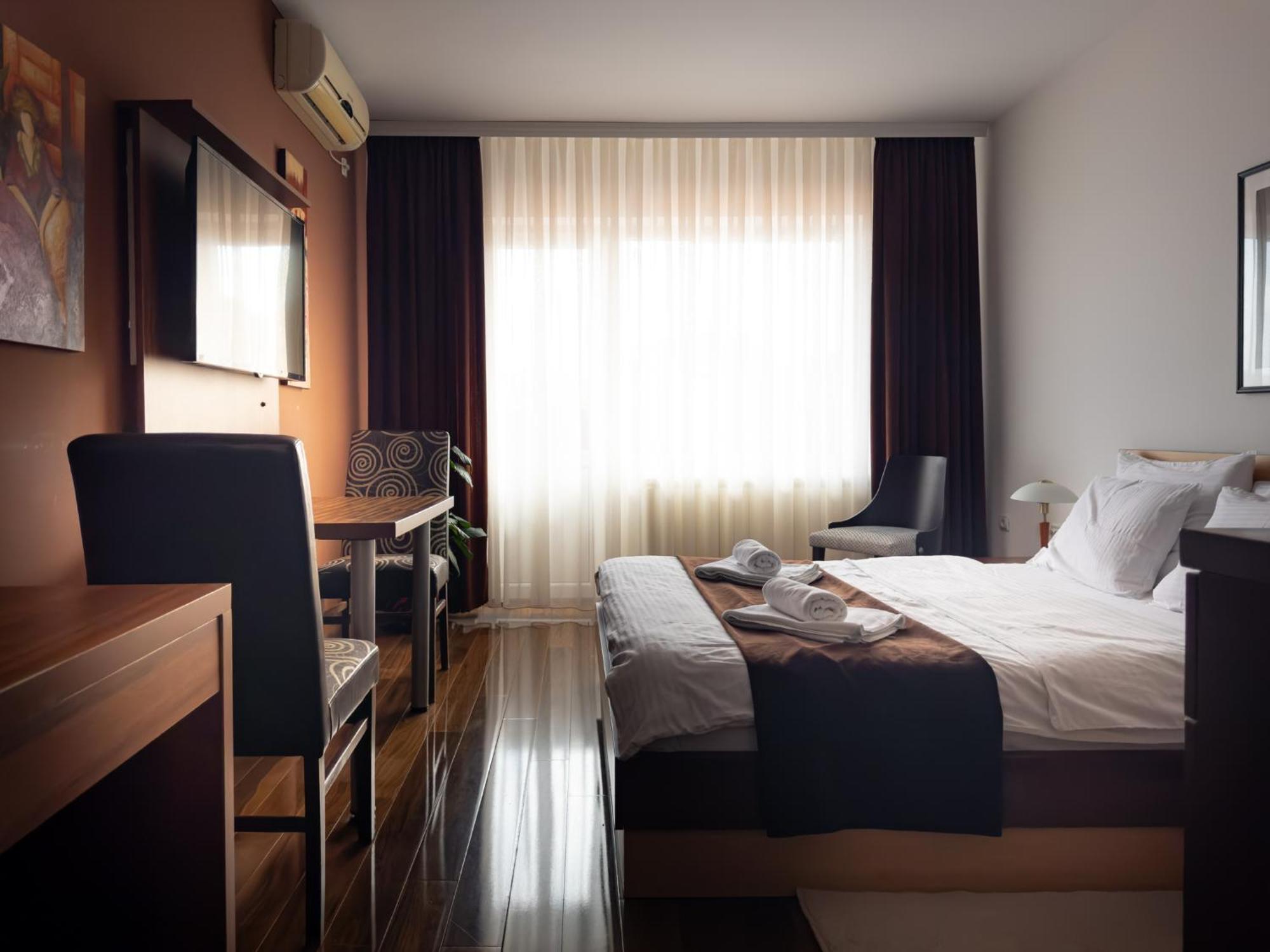 Appartement Zlatna Ribica à Golubac Extérieur photo
