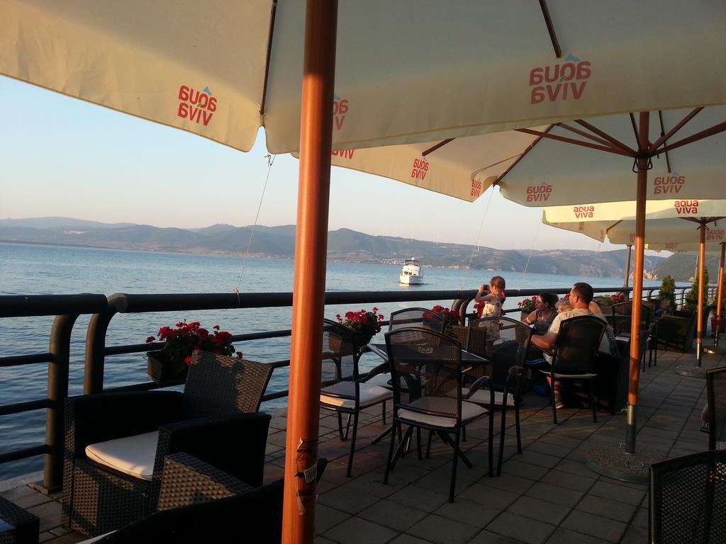 Appartement Zlatna Ribica à Golubac Extérieur photo
